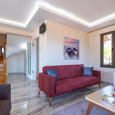 Perfect Peaceful In Oeluedeniz Villa *